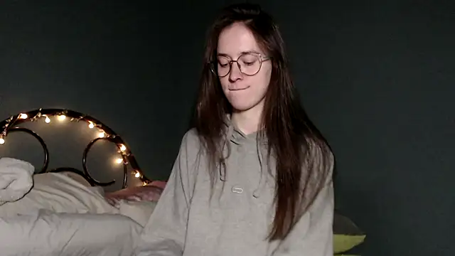 Snapshot of wow__kelly chatting on November 5, 2025, 2:09 pm wow kelly online show from November 5, 2025, 2:09 pm