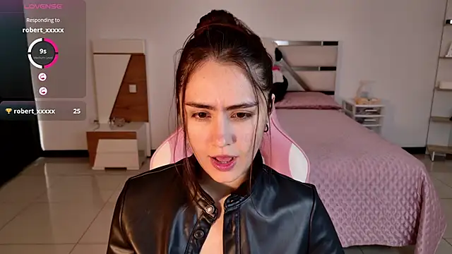 AllisonPalmer online show from September 28, 2025, 2:24 pm