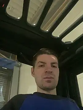 Ricoleckt online show from February 24, 2025, 9:21 am