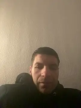 Ricoleckt online show from February 26, 2025, 9:09 pm