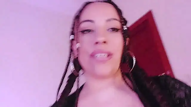 Latina hot2024 online show from March 20, 2025, 11:05 am