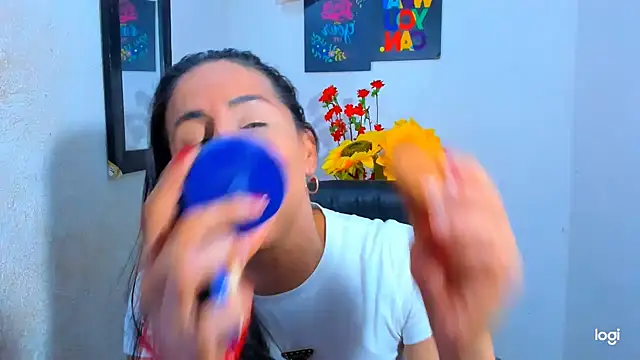 juanblakbigcock online show from December 20, 2025, 4:32 pm