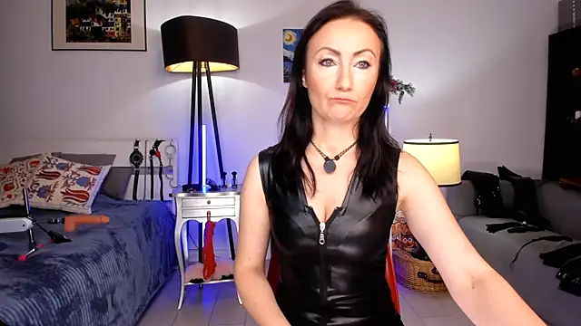 MissAliciaFD online show from December 4, 2025, 9:19 am