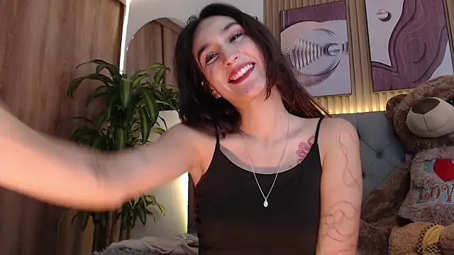 Snapshot of Brinna_se chatting on January 28, 2025, 10:45 pm Brinna se online show from January 28, 2025, 10:45 pm