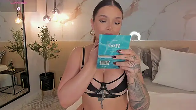 LeaThompson online show from January 7, 2026, 10:37 pm