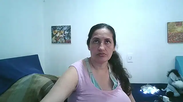 Snapshot of ximenajimenez chatting on June 26, 2026, 10:04 pm ximenajimenez online show from June 26, 2026, 10:04 pm