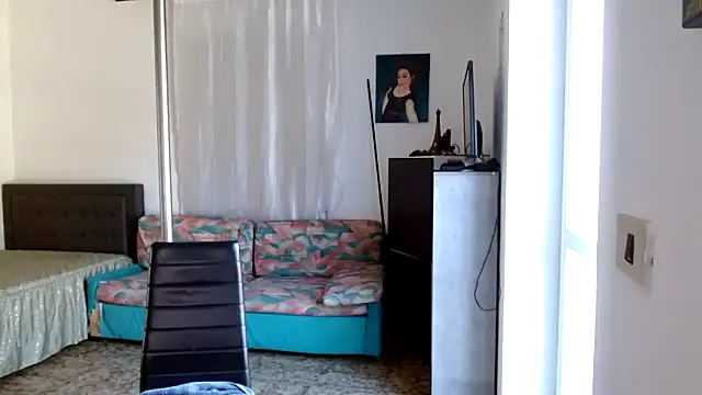 danasantoreal online show from February 1, 2026, 8:45 am