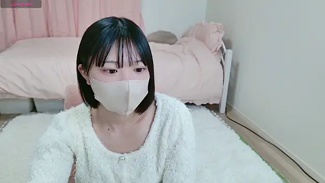 suzuuuuu online show from March 19, 2026, 1:22 pm