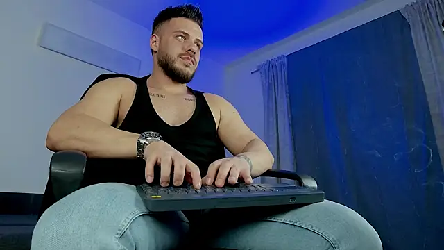 juliusmasters online show from February 9, 2025, 8:24 pm