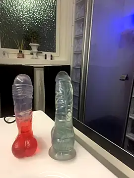 QueenMelissa80 online show from October 23, 2025, 5:55 pm