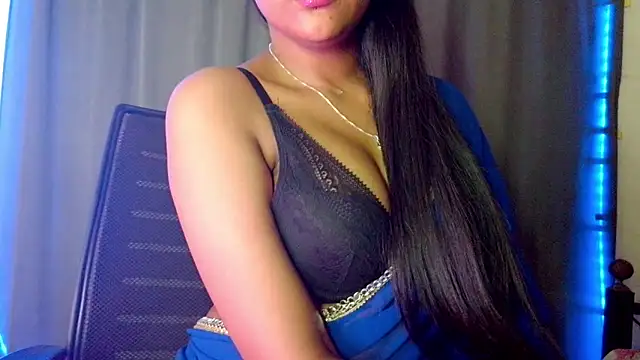 Snapshot of CallMeSima chatting on June 12, 2026, 12:14 pm CallMeSima online show from June 12, 2026, 12:14 pm