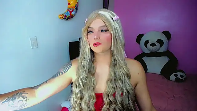 Snapshot of SweetKim21 chatting on November 4, 2025, 9:46 am SweetKim21 online show from November 4, 2025, 9:46 am