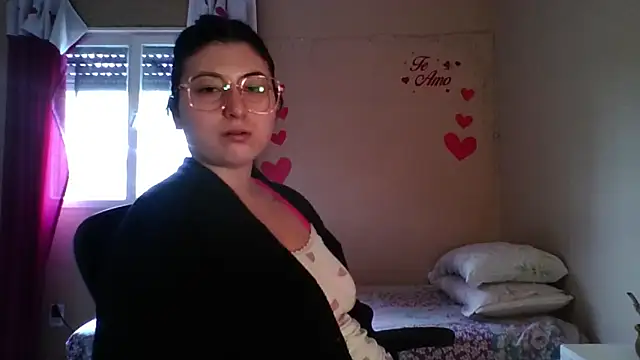 imsohornydacom online show from February 15, 2026, 6:18 pm