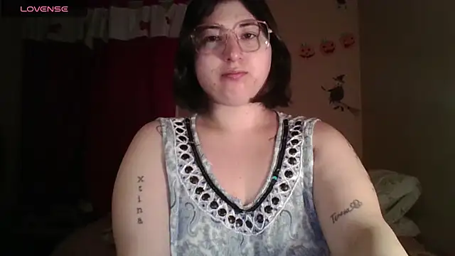 imsohornydacom online show from October 18, 2025, 3:08 am