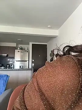 sukhakunis1 online show from February 5, 2026, 3:08 pm