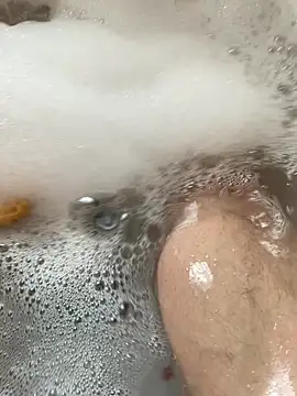 Snapshot of Russell1508 chatting on March 20, 2025, 2:21 pm Russell1508 online show from March 20, 2025, 2:21 pm