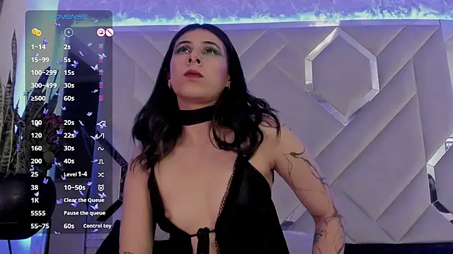 Sara Foxx1 online show from February 8, 2025, 11:45 pm
