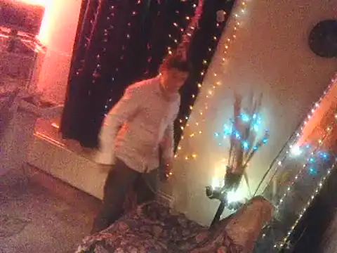 Snapshot of DaddyQuimHot chatting on March 18, 2025, 11:20 pm DaddyQuimHot online show from March 18, 2025, 11:20 pm