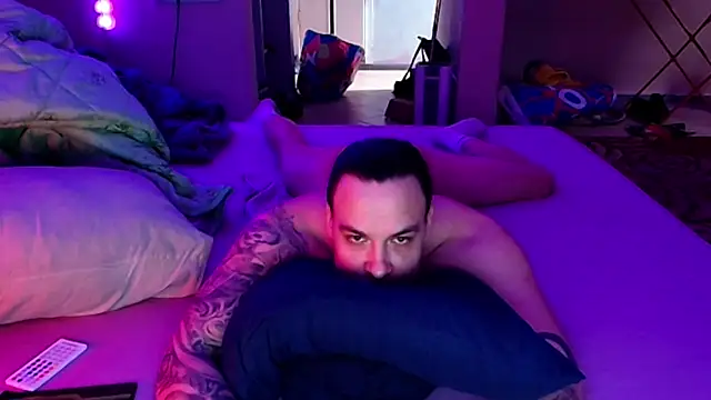 baphomet from ice online show from April 11, 2026, 5:26 am