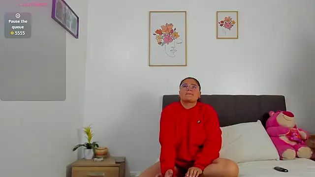 evaa miaa online show from January 12, 2026, 11:06 am