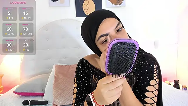 Umarani  online show from November 8, 2025, 11:36 am