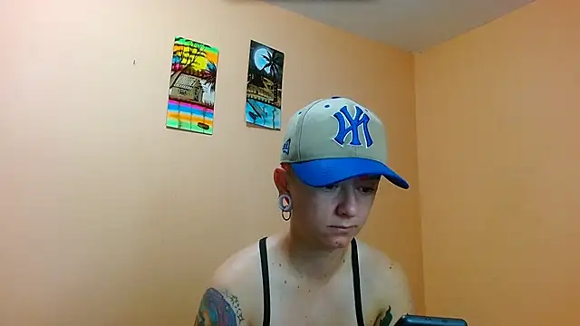 tomboyblue online show from July 14, 2026, 9:58 am