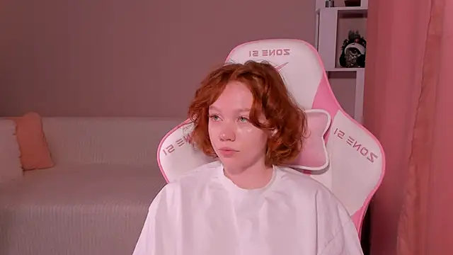 foxyMistrees online show from January 10, 2025, 3:50 am