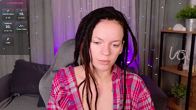 CoreyJane online show from November 14, 2025, 5:33 am