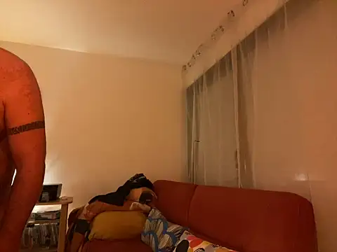 porompomperro online show from February 2, 2025, 8:41 pm