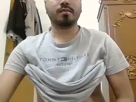 desiboyasif online show from September 28, 2025, 4:58 pm