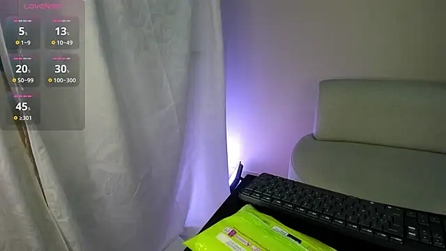 Snapshot of dahian_carter chatting on May 23, 2026, 9:30 am dahian carter online show from May 23, 2026, 9:30 am