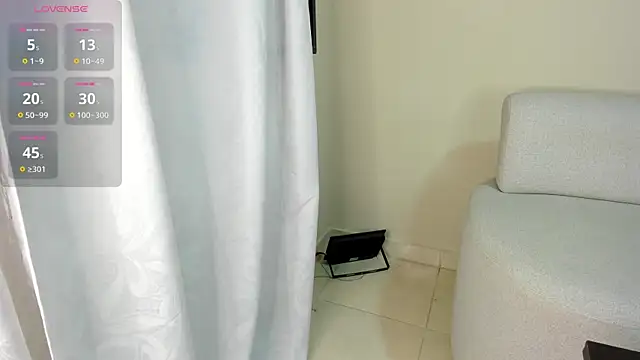 Snapshot of dahian_carter chatting on July 14, 2026, 9:14 am dahian carter online show from July 14, 2026, 9:14 am