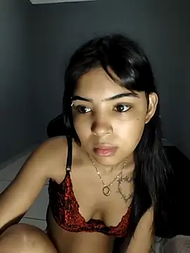 Livia Diaz online show from April 2, 2026, 9:38 am