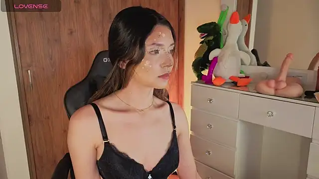 jessy  01 online show from October 28, 2025, 2:01 am