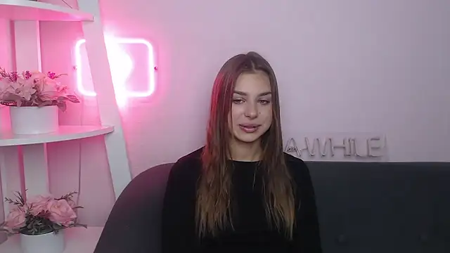 MilanaAngelAs online show from October 18, 2025, 4:47 am