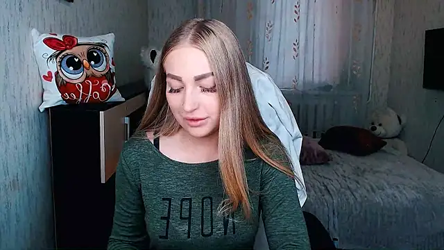 Snapshot of _KittyBoo chatting on October 16, 2025, 7:38 am KittyBoo online show from October 16, 2025, 7:38 am