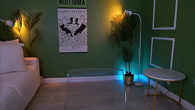 EvaZane online show from April 15, 2026, 10:21 pm