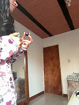 ViolettaSummer online show from April 15, 2026, 12:42 pm