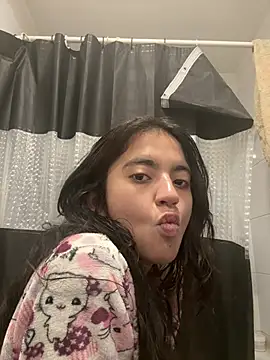 ViolettaSummer online show from July 19, 2026, 1:19 pm