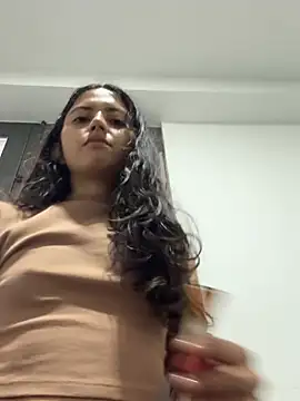 Snapshot of ViolettaSummer chatting on February 7, 2026, 10:40 pm ViolettaSummer online show from February 7, 2026, 10:40 pm