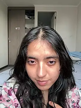 ViolettaSummer online show from July 20, 2026, 8:33 pm