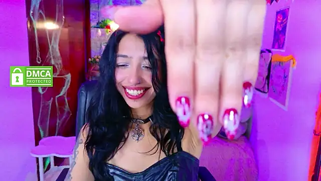 REDHOTTER  online show from October 7, 2025, 8:10 pm