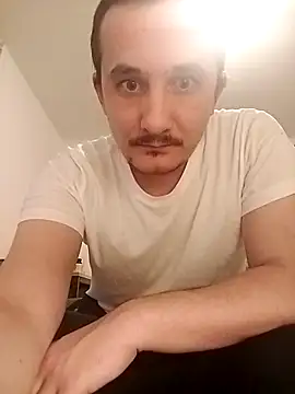 denis99tff online show from November 17, 2025, 8:35 pm