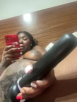 Snapshot of hotcoco28 chatting on February 21, 2025, 9:45 am hotcoco28 online show from February 21, 2025, 9:45 am