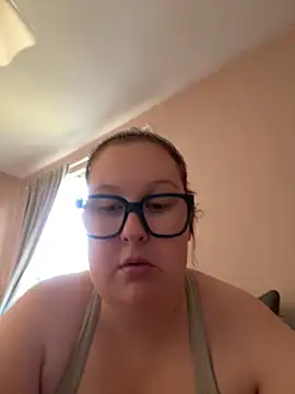 Snapshot of Misssmilf chatting on November 23, 2025, 10:58 am Misssmilf online show from November 23, 2025, 10:58 am