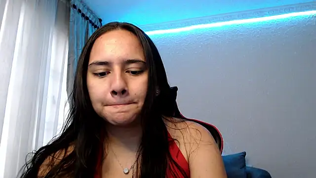 Lexyevans online show from December 28, 2024, 8:04 pm
