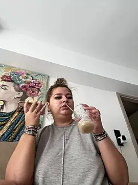 AllysonK online show from March 7, 2025, 9:29 am