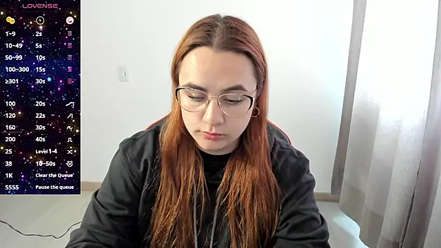 maryluna95 online show from October 30, 2025, 2:58 pm