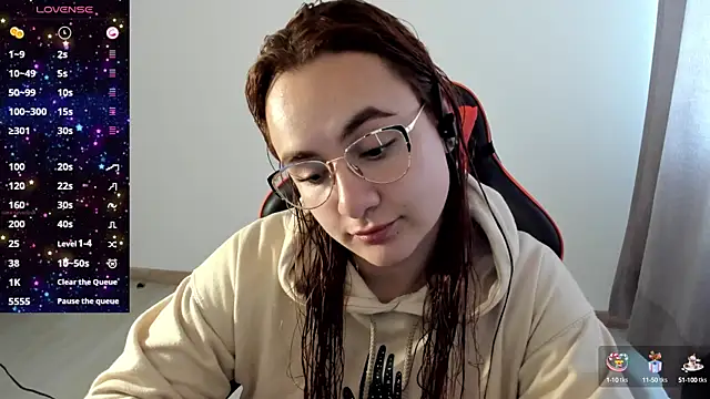 maryluna95 online show from October 10, 2025, 5:14 pm