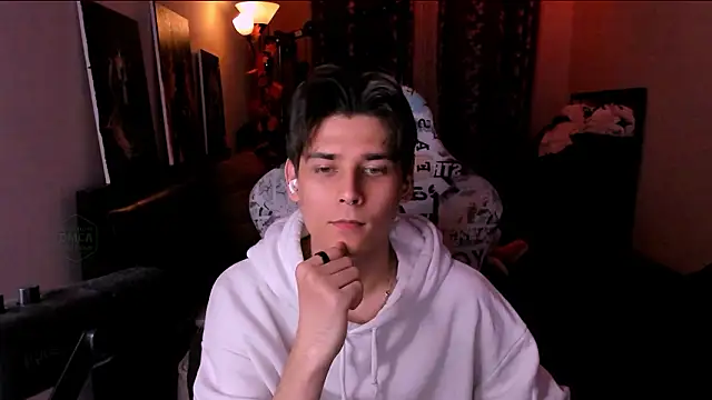 Foxicfu online show from March 29, 2026, 4:08 pm